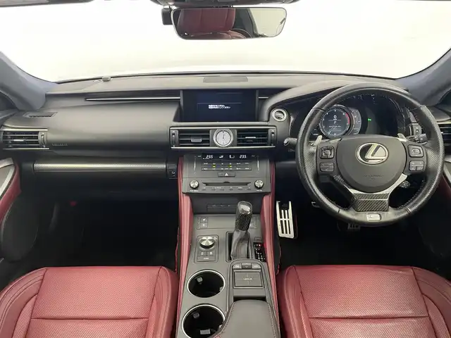 レクサス ＲＣ 200t Fスポーツ 埼玉県 2016(平28)年 4.1万km ホワイトノーヴァガラスフレーク TRDエアロ/TRDマフラー/サンルーフ/赤レザーシート/プリクラッシュセーフティ/シートベンチレーション/パワーシート/ステアリングヒーター/レーダークルーズコントロール/ドライブレコーダー/パドルシフト/純正SDナビ/バックカメラ/オートLEDライト/ビルトインETC/純正19インチアルミホイール