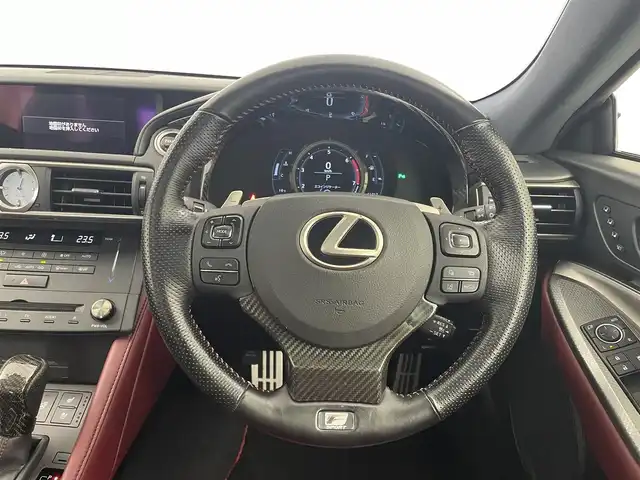 レクサス ＲＣ 200t Fスポーツ 埼玉県 2016(平28)年 4.1万km ホワイトノーヴァガラスフレーク TRDエアロ/TRDマフラー/サンルーフ/赤レザーシート/プリクラッシュセーフティ/シートベンチレーション/パワーシート/ステアリングヒーター/レーダークルーズコントロール/ドライブレコーダー/パドルシフト/純正SDナビ/バックカメラ/オートLEDライト/ビルトインETC/純正19インチアルミホイール