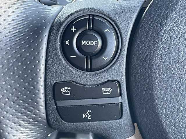 レクサス ＣＴ 200h Fスポーツ 東京都 2014(平26)年 4.6万km ホワイトノーヴァガラスフレーク サンルーフ　/純正ナビ　/黒革シート　/前席パワーシート　/前席シートヒーター　/シートメモリー　/ビルトインＥＴＣ　/フルセグＴＶ　/Ｂｌｕｅｔｏｏｔｈ　/コーナーセンサー　/パドルシフト　/クルーズコントロール　/禁煙