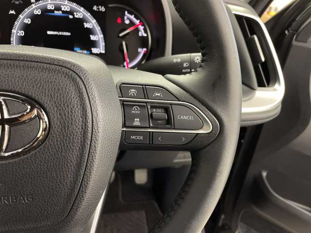 トヨタ ヴォクシー S－Z 鹿児島県 2022(令4)年 2万km アティチュードブラックマイカ 純正10.5型ディスプレイオーディオ＋/・コネクティッドナビ/・フルセグTV/BT/CD/DVD/HDMI/14型有機EL後席ディスプレイ/バックカメラ/ETC2.0/トヨタセーフティセンス/クリアランスソナー/両側パワースライドドア/純正17インチAW/LEDヘッドライト/オートライト/純正フロアマット/スペアキー×１/取扱説明書/保証書