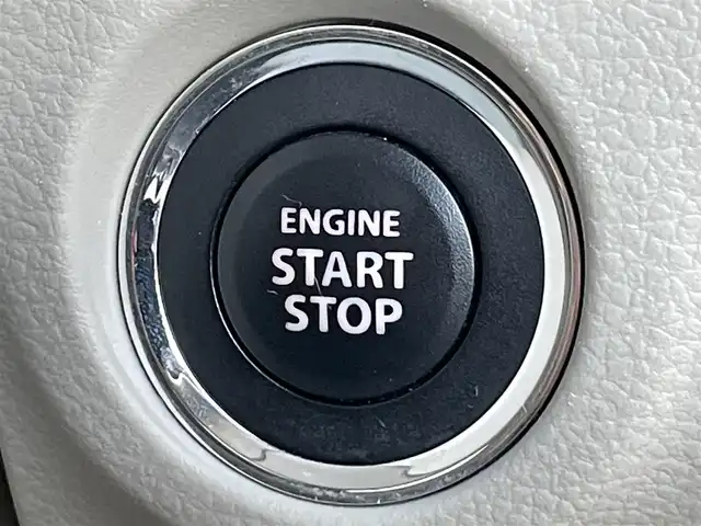 スズキ ラパン S セレクション 香川県 2018(平30)年 6.8万km ノクターンブルーパール/ホワイト2トーン 登録時走行距離：67410km/ディーラーOPカロッツェリア8型ナビ/　CD DVD BT フルセグTV/全方位カメラ/シートヒーター/衝突被害軽減装置/HIDヘッドライト/オートライト/横滑り防止装置/アイドリングストップ/ビルトインETC/ドライブレコーダー/革巻きステアリング/ステアリングスイッチ/プッシュスタート/スマートキー/スペアキー