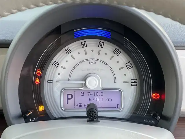 スズキ ラパン S セレクション 香川県 2018(平30)年 6.8万km ノクターンブルーパール/ホワイト2トーン 登録時走行距離：67410km/ディーラーOPカロッツェリア8型ナビ/　CD DVD BT フルセグTV/全方位カメラ/シートヒーター/衝突被害軽減装置/HIDヘッドライト/オートライト/横滑り防止装置/アイドリングストップ/ビルトインETC/ドライブレコーダー/革巻きステアリング/ステアリングスイッチ/プッシュスタート/スマートキー/スペアキー