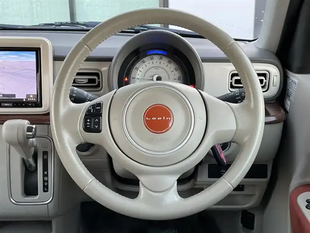 スズキ ラパン S セレクション 香川県 2018(平30)年 6.8万km ノクターンブルーパール/ホワイト2トーン 登録時走行距離：67410km/ディーラーOPカロッツェリア8型ナビ/　CD DVD BT フルセグTV/全方位カメラ/シートヒーター/衝突被害軽減装置/HIDヘッドライト/オートライト/横滑り防止装置/アイドリングストップ/ビルトインETC/ドライブレコーダー/革巻きステアリング/ステアリングスイッチ/プッシュスタート/スマートキー/スペアキー