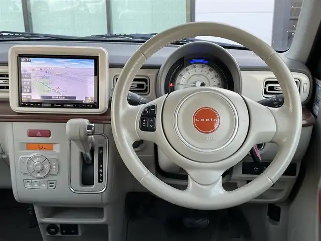 スズキ ラパン S セレクション 香川県 2018(平30)年 6.8万km ノクターンブルーパール/ホワイト2トーン 登録時走行距離：67410km/ディーラーOPカロッツェリア8型ナビ/　CD DVD BT フルセグTV/全方位カメラ/シートヒーター/衝突被害軽減装置/HIDヘッドライト/オートライト/横滑り防止装置/アイドリングストップ/ビルトインETC/ドライブレコーダー/革巻きステアリング/ステアリングスイッチ/プッシュスタート/スマートキー/スペアキー