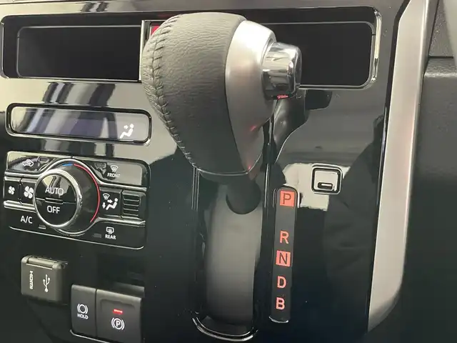 トヨタ ルーミー カスタムG－T 愛知県 2025(令7)年 0.1千km パールホワイトⅢ 登録済未使用車　純正９型ＤＡ　全方位カメラ　禁煙車　フルセグＴＶ　カープレイ　ＨＤＭＩ　スマアシ　衝突軽減装置　追従クルコン　両側パワスラ　ＬＥＤオートライト　コーナーセンサー　電動パーキング　禁煙車