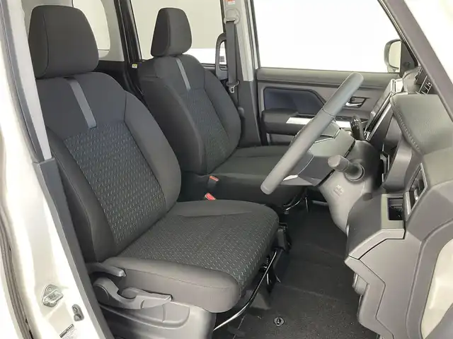 トヨタ ルーミー カスタムG－T 愛知県 2025(令7)年 0.1千km パールホワイトⅢ 登録済未使用車　純正９型ＤＡ　全方位カメラ　禁煙車　フルセグＴＶ　カープレイ　ＨＤＭＩ　スマアシ　衝突軽減装置　追従クルコン　両側パワスラ　ＬＥＤオートライト　コーナーセンサー　電動パーキング　禁煙車