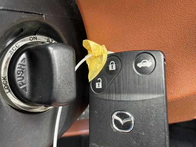 マツダ ロードスター RS RHT 山口県 2007(平19)年 7.3万km ストーミーブルーマイカ 純正HDDナビ/・CD/DVD/AM/FM/iPod/フルセグテレビ/バックカメラ/ETC/スマートキー/スペアキー有/キセノンヘッドライト/フォグランプ/17インチ純正アルミホイール/純正フロアマット/レザーシート/前席シートヒーター/横滑り防止装置/盗難防止装置/取扱説明書