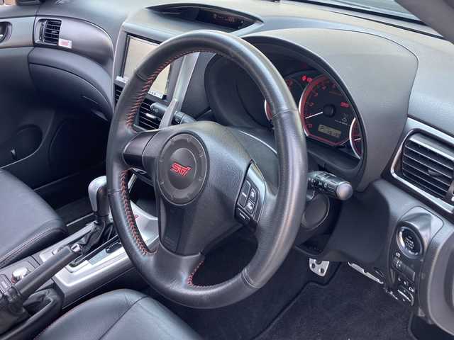 スバル インプレッサ ＷＲＸ STI A－Line 富山県 2010(平22)年 4.7万km スパークシルバーメタリック 社外ナビ/フルセグTV/Bluetooth接続可/DVD再生可/バックカメラ/STIスポーツシート/前2席シートヒーター/D席パワーシート/クルーズコントロール/パドルシフト/キセノンヘッドライト/スマートキー/プッシュスタート