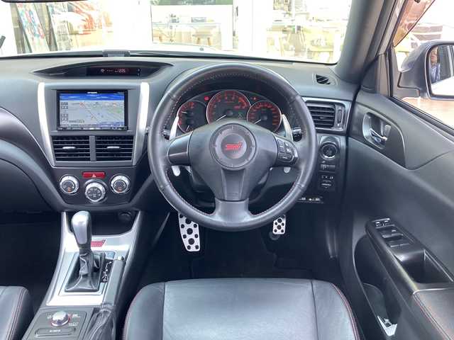 スバル インプレッサ ＷＲＸ STI A－Line 富山県 2010(平22)年 4.7万km スパークシルバーメタリック 社外ナビ/フルセグTV/Bluetooth接続可/DVD再生可/バックカメラ/STIスポーツシート/前2席シートヒーター/D席パワーシート/クルーズコントロール/パドルシフト/キセノンヘッドライト/スマートキー/プッシュスタート