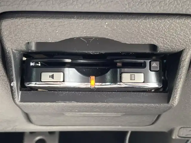 スバル インプレッサ ＷＲＸ STI A－Line 栃木県 2010(平22)年 4.7万km スパークシルバーメタリック 社外ナビ/フルセグTV/Bluetooth接続可/DVD再生可/バックカメラ/STIスポーツシート/前2席シートヒーター/D席パワーシート/クルーズコントロール/パドルシフト/キセノンヘッドライト/スマートキー/プッシュスタート