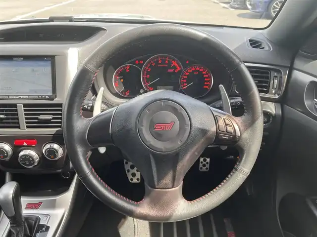 スバル インプレッサ ＷＲＸ STI A－Line 栃木県 2010(平22)年 4.7万km スパークシルバーメタリック 社外ナビ/フルセグTV/Bluetooth接続可/DVD再生可/バックカメラ/STIスポーツシート/前2席シートヒーター/D席パワーシート/クルーズコントロール/パドルシフト/キセノンヘッドライト/スマートキー/プッシュスタート