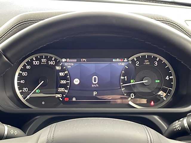 ランドローバー ランドローバー ディフェンダー 110 アーバナイト22 兵庫県 2022(令4)年 2.2万km ガンＭ 純正ナビ　/Ｂｌｕｅｔｏｏｔｈ　/全方位カメラ/ＢＳＭ　/後輪エアサス　/ＥＴＣ/前後ドラレコ/デジタルインナーミラー/ステアリングヒーター/レザーシート/パワーシート/ＬＥＤライト　/コーナーセンサー　/サンルーフ/スマートキー/４WD/MT付きAT/ターボ車両/アダクティブクルコン/3列シート/純正フロアマット/純正AW/センターデフロック/ダウンヒルアシストコントロール/横滑り/レーンアシスト