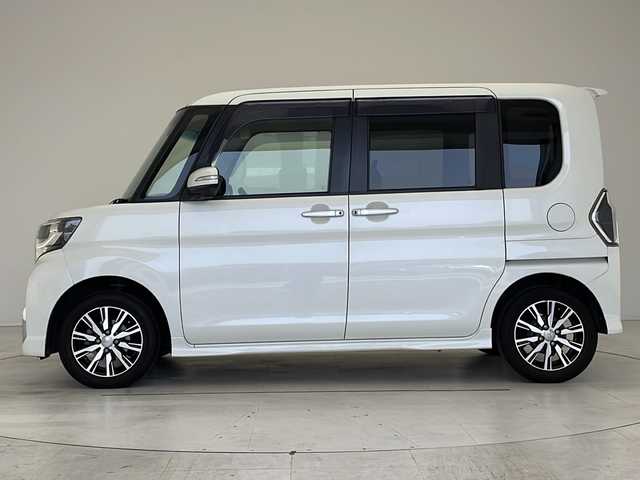 ダイハツ タント カスタム X トップED SAⅡ 愛知県 2016(平28)年 4.4万km パールホワイトⅢ 衝突軽減システム/SDナビ/パワースライドドア/フルセグ/CD/DVD/Bluetooth/バックカメラ/コーナーセンサー/純正アルミホイール/LEDヘッドライト/ステアリングスイッチ/スマートキー/プッシュスタート