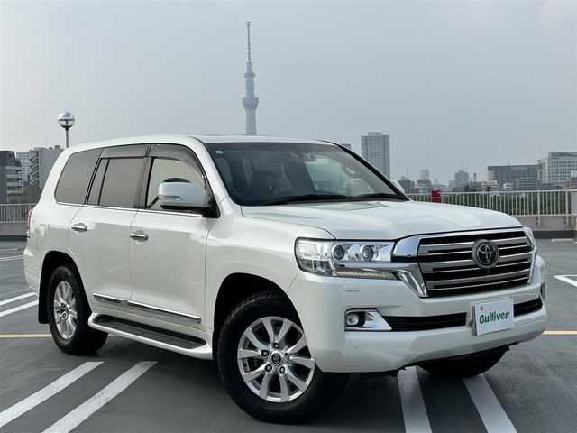 トヨタ ランドクルーザー ZX 東京都 2019(令1)年 2.9万km ホワイトパールクリスタルシャイン ワンオーナー/純正ナビ/TV・AM・FM・DISC・SDREC・SD/USB1・USB2・BT・VTR・AUX/Toyota Safety Sense/マルチテレインセレクト/ステアリングヒータースイッチ/シートヒーター/パワーシート/シートベンチレーター/車高切り替えスイッチ/ドライブモードセレクトスイッチ/ムーンルーフスイッチ/パワーバックドア/3列シート/ドライブレコーダー/ETC/テレビキャンセラー/茶革シート/純正18インチアルミホイール(積み込み）/ブレーキロック/社外18インチアルミホイール夏タイヤ装着　/保証書・取説・スペアキー１本