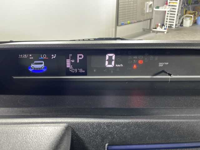 ダイハツ タント X 沖縄県 2021(令3)年 4.1万km シャイニングホワイトパール 禁煙車/県外仕入れ/スマートアシスト/社外ナビ/（ＣＤ／ＤＶＤ／Ｂｌｕｅｔｏｏｔｈ）/ＥＴＣ/片側パワースライド/バックカメラ/ＬＥＤヘッドライト/スマートキー/ロールサンシェード/コーナーセンサー
