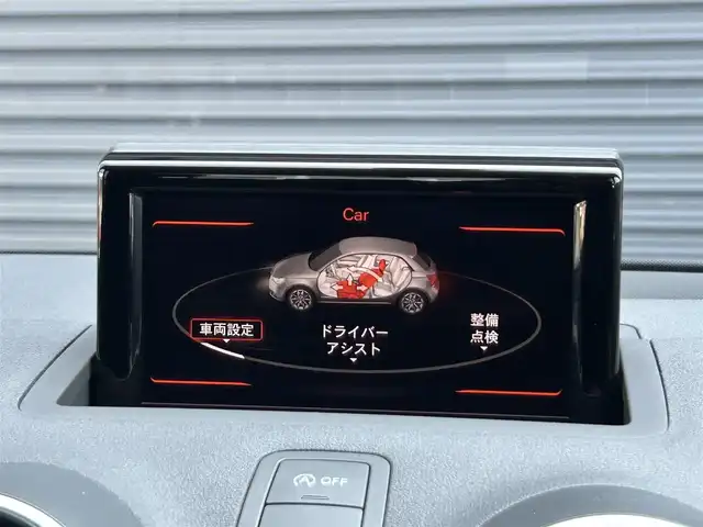 アウディ Ａ１ SB 1．0TFSI 茨城県 2017(平29)年 1.3万km グレイシアホワイトメタリック 後期型　/コンビニエンスＰＫＧ　/コントラストルーフ　/シートヒーター　/アドバンストキー　/純正ナビ　/ＴＶ　/ＢＴ　/ＤＶＤ　/ＣＤ　/バックカメラ　/パーキングエイド　/キセノンヘッドライト　/オートライト　/ＥＴＣ/純正15インチAW/禁煙車