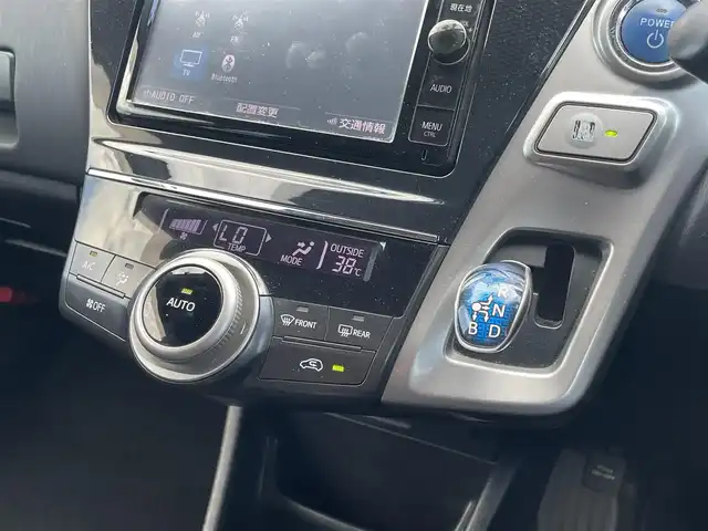 トヨタ プリウス α S 埼玉県 2015(平27)年 13.9万km ダークブルーマイカ (株)IDOMが運営する【じしゃロン川越店】の自社ローン専用車両になります。こちらは現金またはオートローンご利用時の価格です。自社ローンご希望の方は別途その旨お申付け下さい/純正SDナビ　NSZN-W64T/フルセグ/Bluetooth/CD/DVD/AM/FM/6.1インチ後席モニター/バックカメラ/前後ドライブレコーダー　Y210-R/フォグ/コーナーセンサー/ウインカーミラー/ステアリングリモコン/ドアバイザー/純正フロアマット/車両取扱説明書/保証書