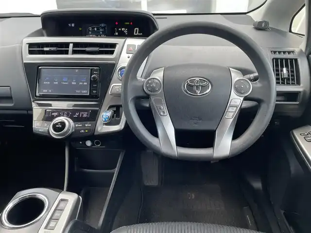 トヨタ プリウス α S 埼玉県 2015(平27)年 13.9万km ダークブルーマイカ (株)IDOMが運営する【じしゃロン川越店】の自社ローン専用車両になります。こちらは現金またはオートローンご利用時の価格です。自社ローンご希望の方は別途その旨お申付け下さい/純正SDナビ　NSZN-W64T/フルセグ/Bluetooth/CD/DVD/AM/FM/6.1インチ後席モニター/バックカメラ/前後ドライブレコーダー　Y210-R/フォグ/コーナーセンサー/ウインカーミラー/ステアリングリモコン/ドアバイザー/純正フロアマット/車両取扱説明書/保証書
