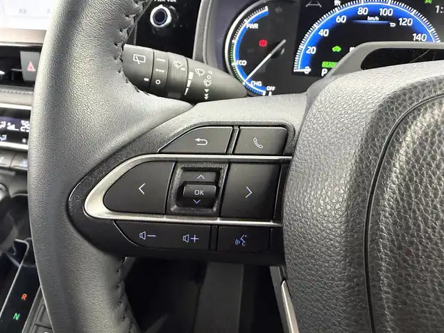 トヨタ ヴォクシー ハイブリッド S－Z 愛知県 2022(令4)年 2.4万km スパークリングブラックパールクリスタルシャイン トヨタセーフティーセンス/　・プリクラッシュセーフティー/　・レーントレーシングアシスト/　・レーダークルーズコントロール/　・オートマチックハイビーム/　・クリアランスソナー/TOYOTA快適利便パッケージhigh/　・パワースライドドア/　・パワーバックドア/　・セカンドシート シートヒーター/オットマン/　・ステアリングヒーター/アドバンストドライブ/純正ディスプレイオーディオ/　.ナビ/　・AM/　・FM/　・Bluetooth/　・フルセグTV/　・Applecarplay/AndroidAuto/DVDプレイヤー/前後ドライブレコーダー/パワーシート/ハーフレザーシート/純正１７インチAW