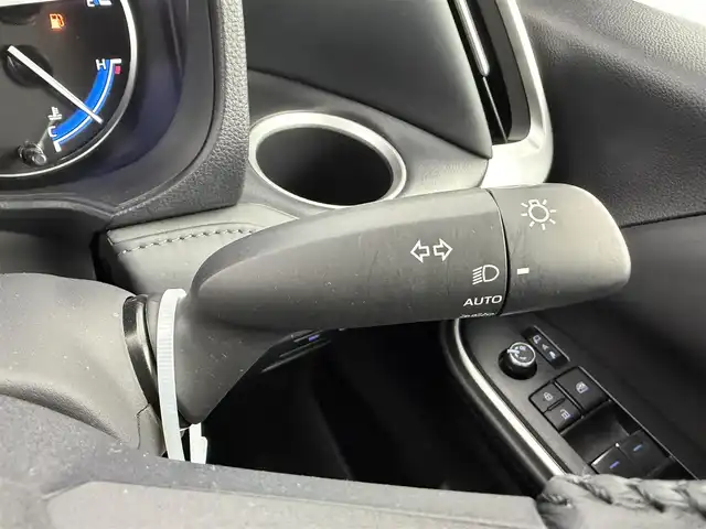 トヨタ ヴォクシー ハイブリッド S－Z 愛知県 2022(令4)年 2.4万km スパークリングブラックパールクリスタルシャイン トヨタセーフティーセンス/　・プリクラッシュセーフティー/　・レーントレーシングアシスト/　・レーダークルーズコントロール/　・オートマチックハイビーム/　・クリアランスソナー/TOYOTA快適利便パッケージhigh/　・パワースライドドア/　・パワーバックドア/　・セカンドシート シートヒーター/オットマン/　・ステアリングヒーター/アドバンストドライブ/純正ディスプレイオーディオ/　.ナビ/　・AM/　・FM/　・Bluetooth/　・フルセグTV/　・Applecarplay/AndroidAuto/DVDプレイヤー/前後ドライブレコーダー/パワーシート/ハーフレザーシート/純正１７インチAW