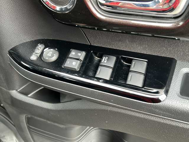 ホンダ Ｎ ＢＯＸ カスタム G L ターボ ホンダセンシング 岐阜県 2019(令1)年 1.6万km プレミアムグラマラスブロンズP 登録時走行距離15840km/社外ナビ/バックモニター/ハーフレザーシート/両側パワースライドドア/プッシュスタート/ホンダセンシング/シートヒーター/ビルトインETC/禁煙車/ドアバイザー/LEDヘッドライト/スマートキー/オートエアコン/ターボ車/レーンキープアシスト/クルーズコントロール/オートライト/純正アルミ/純正フロアマット