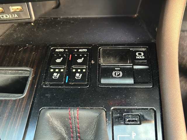 レクサス ＲＸ 450h バージョンL 香川県 2020(令2)年 6.7万km グラファイトブラックガラスフレーク 純正メーカーナビ（フルセグ/DVD/CD/BT）/パノラミックビューモニター/サンルーフ/ブラインドスポットモニター/ヘッドアップディスプレイ/パワーバックドア/全席パワーシート/シートヒーター/エアシート/コーナーセンサー/ステアリングヒーター/ETC/ドライブレコーダー