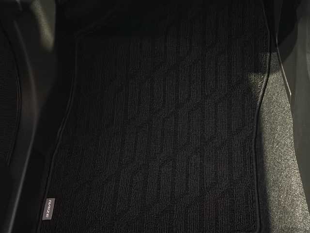 トヨタ ライズ Z 茨城県 2025(令7)年 0.1千km ブラックマイカメタリック/シャイニングホワイトパール 登録済未使用車/純正9インチディスプレイオーディオ/(地デジTV・BT・Applecarplay・ラジオ再生)/スマートアシスト/・衝突回避支援ブレーキ/・衝突警報/・車線逸脱警報/車線逸脱抑制/ふらつき警報/・誤発進抑制/・先行車発信お知らせ/・ADB(アダプティブドライビングビーム)/・コーナーセンサー/・標識認識/・アダプティブクルーズコントロール/・レーンキープアシスト/シートヒーター/アラウンドビューカメラ/オートライト/LEDヘッドライト/純正17inアルミホイール/純正フロアマット/スマートキー/スペアキー/取扱説明書/保証書