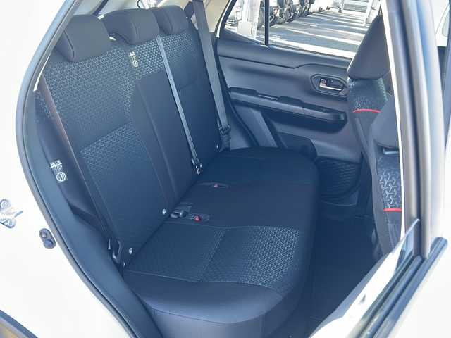 トヨタ ライズ Z 茨城県 2025(令7)年 0.1千km ブラックマイカメタリック/シャイニングホワイトパール 登録済未使用車/純正9インチディスプレイオーディオ/(地デジTV・BT・Applecarplay・ラジオ再生)/スマートアシスト/・衝突回避支援ブレーキ/・衝突警報/・車線逸脱警報/車線逸脱抑制/ふらつき警報/・誤発進抑制/・先行車発信お知らせ/・ADB(アダプティブドライビングビーム)/・コーナーセンサー/・標識認識/・アダプティブクルーズコントロール/・レーンキープアシスト/シートヒーター/アラウンドビューカメラ/オートライト/LEDヘッドライト/純正17inアルミホイール/純正フロアマット/スマートキー/スペアキー/取扱説明書/保証書