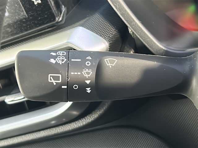 トヨタ ライズ Z 茨城県 2025(令7)年 0.1千km ブラックマイカメタリック/シャイニングホワイトパール 登録済未使用車/純正9インチディスプレイオーディオ/(地デジTV・BT・Applecarplay・ラジオ再生)/スマートアシスト/・衝突回避支援ブレーキ/・衝突警報/・車線逸脱警報/車線逸脱抑制/ふらつき警報/・誤発進抑制/・先行車発信お知らせ/・ADB(アダプティブドライビングビーム)/・コーナーセンサー/・標識認識/・アダプティブクルーズコントロール/・レーンキープアシスト/シートヒーター/アラウンドビューカメラ/オートライト/LEDヘッドライト/純正17inアルミホイール/純正フロアマット/スマートキー/スペアキー/取扱説明書/保証書