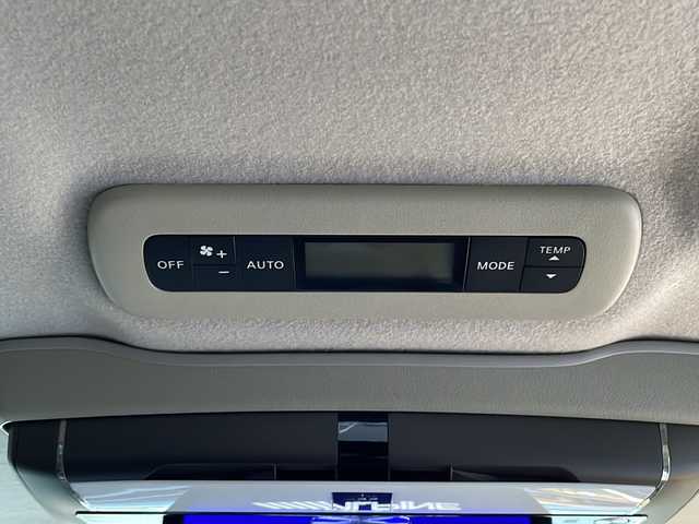 日産 エルグランド 250HWS アーバンクロム ブラックレザー 島根県 2013(平25)年 6.1万km メタルグレー 純正7インチSDナビゲーション(MP313D-W)/ワンセグ BT SD CD DVD HDMI対応/社外10.2インチフリップダウンモニター(PCX-R3300)/バックカメラ/D/N席パワーシート/D/N席シートヒーター/D席メモリシート/両側パワースライドドア/AUTOライト/フォグライト/社外19インチアルミホイール