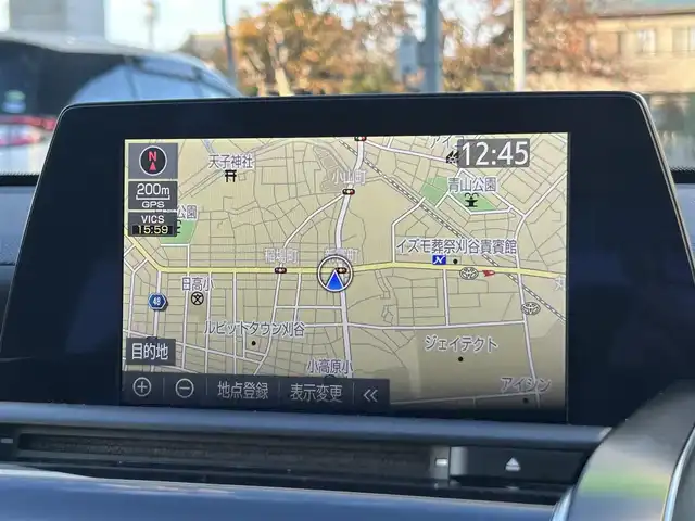 トヨタ クラウン ハイブリッド S Cパッケージ 愛知県 2019(令1)年 1.9万km ホワイトパールクリスタルシャイン メーカー8インチナビ（フルセグ、CD、DVD、AM、FM、BTオーディオ）/バックカメラ/全周囲カメラ/フロントカメラ/サイドカメラ/ドライブレコーダー/ヘッドアップディスプレイ/ビルトインETC/追従クルーズコントロール/衝突軽減/レーンキープアシスト/電動パーキング/オートブレーキホールド/ロードサインアシスト/リアクロストラフィックアラート/ブラインドスポットモニター/前後コーナーセンサー/LEDヘッドライト/オートライト/オートマチックハイビーム/電動チルトステアリング/ステアリングリモコン/パドルシフト/ステアリングヒーター/レザーシート/前席パワーシート/シートヒーター/エアーシート/電動格納ドアミラー/純正フロアマット/保証書/取扱説明書