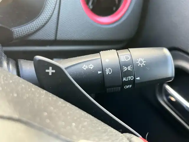 スズキ アルト ターボRS 奈良県 2017(平29)年 5.7万km ピュアレッド KENWOODナビ（KXM-E502V）/（フルセグ/BT/CD/DVD）/パドルシフト/衝突軽減システム/運転席シートヒーター/アイドリングストップ/横滑り防止/オートライト/電動格納ミラー/前後ドライブレコーダー/ETC/RAYS16インチAW/保証書/取り扱い説明書