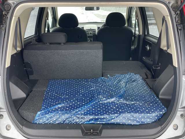 日産 ノート 15X 道央・札幌 2009(平21)年 17万km ブリリアントシルバー ワンオーナー/純正オーディオ/AM/FM/CD/スマートキー/ハロゲンヘッドライト/ヘッドライトレベライザー/電動格納ミラー/社外フロアマット/ドアバイザー/スペアキー/夏タイヤ積込（ゴムのみ）/175/165/R14/2019年/山4mm