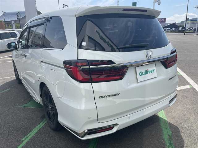 ホンダ オデッセイ アブソルート EX 長崎県 2021(令3)年 4.6万km プラチナホワイトパール ワンオーナー/純正後席モニター/純正ナビ/（フルセグ・DVD・SD・DVD・BT)/全方位カメラ/レーダークルーズコントロール/前席パワーシート/前席シートヒーター/ホンダセンシング/オートライト/LEDヘッドライト/ETC2.0/前後ドライブレコーダー/ハーフレザーシート/パワーバックドア/クリアランスソナー/ステアリングスイッチ/パドルシフト/アイドリングストップ