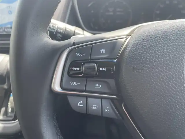 ホンダ オデッセイ アブソルート EX 長崎県 2021(令3)年 4.6万km プラチナホワイトパール ワンオーナー/純正後席モニター/純正ナビ/（フルセグ・DVD・SD・DVD・BT)/全方位カメラ/レーダークルーズコントロール/前席パワーシート/前席シートヒーター/ホンダセンシング/オートライト/LEDヘッドライト/ETC2.0/前後ドライブレコーダー/ハーフレザーシート/パワーバックドア/クリアランスソナー/ステアリングスイッチ/パドルシフト/アイドリングストップ