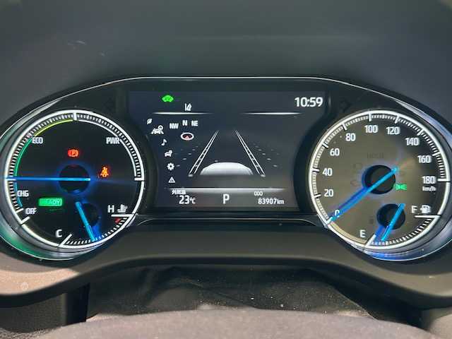 トヨタ ハリアー ハイブリッド Z レザーパッケージ 宮城県 2021(令3)年 8.4万km ホワイトパールクリスタルシャイン トヨタセーフティセンス/・プリクラッシュセーフティ/・低速時加速抑制機能/・プロアクティブドライビングアシスト/・ロードサインアシスト/・発進遅れ告知機能/・車線変更時補助/・先々行車検知/・カーブ速度抑制機能/・レーントレーシングアシスト/・レーンデバーチャーアラート/・ドライバー異常時対応システム/・アダプティブハイビームシステム/・ドライブスタートコントロール/・パーキングサポートブレーキ/純正SDナビ/バックカメラ/コーナーセンサー/レーダークルーズコントロール/ブラインドスポットモニター/デジタルインナーミラー/ドライブレコーダー/LEDヘッドライト/オートライト/オートマチックハイビーム/ステアリングヒーター/パワーシート/シートメモリー/ヒートシーター/エアシート/ETC2.0/純正アルミホイール/純正フロアマット