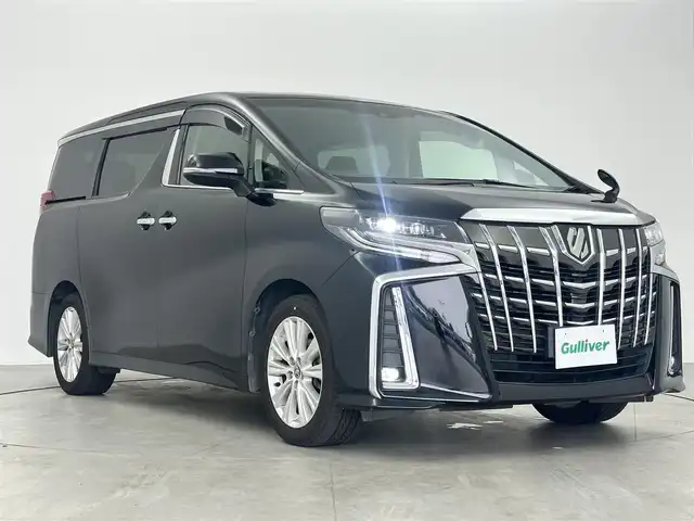 トヨタ アルファード S Aパッケージ 愛知県 2019(令1)年 8.5万km ブラック 7人乗り/純正デーラーオプションSDナビ/　　・CD/DVD/BT/フルセグ/純正12.1型後席フリップダウンモニター/純正ドライブレコーダー/ビルトインETC2.0/トヨタセーフティセンス/　　・レーントレーシングアシスト/　　・クリアランスソナー/　　・パーキングサポート/　　・プリクラッシュセーフティ/　　・バックガイドモニター/　　・レーダークルーズコントロール/ステアリングリモコン/両側パワースライドドア/ウォークスルー/オットマン/純正フロアマット/純正18インチアルミホイール/取扱説明書/スマートキー/スペアキー