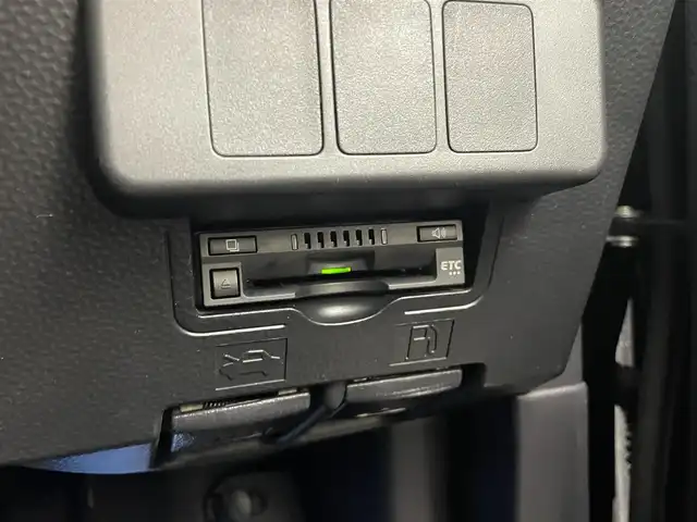 トヨタ タンク カスタムG－T 茨城県 2018(平30)年 2.2万km ブラックマイカメタリック 純正ナビ/バックカメラ/フルセグ/衝突被害軽減ブレーキ/車線逸脱抑制装置/クルーズコントロール/クリアランスソナー/両側電動スライドドア/ETC/ドラレコ/シートヒーター/純正15インチAW/LEDヘッドライト/スマートキー