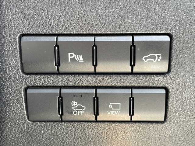 レクサス ＮＸ 300h 三重県 2015(平27)年 9.7万km ソニッククォーツ 純正SDナビ/バックカメラ/ETC/革巻きステアリング/パワーバックドア/サイドカメラ/クルーズコントロール/LEDヘッドライト/パドルシフト/ヘッドライトウォッシャー