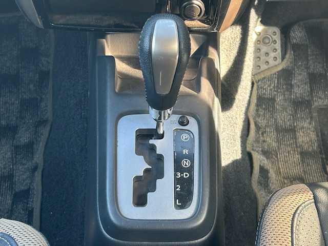 スズキ ジムニー ランドベンチャー 茨城県 2016(平28)年 8.1万km クールカーキPM ワンオーナー/４WD/社外ナビゲーション/CD/DVD/Bluetooth/フルセグ/インタークーラーターボ/リモコンキー×2/エンジンスターター/前後ドライブレコーダー/ETC/運転席シートヒーター/純正16インチAW/HIDヘッドライト/保証書、取扱説明書