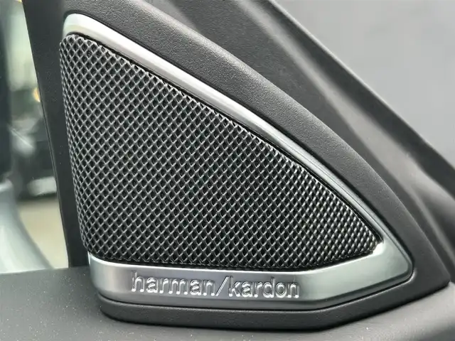 メルセデス・ベンツ ＣＬＳ６３ 茨城県 2012(平24)年 5.4万km パラジウムシルバー パフォーマンスパッケージ/Harman Kardon/左ハンドル/サンルーフ/レーダーセーフティパッケージ/-ブレーキアシストプラス/-PRE-SAFEブレーキ/-アクティブレーンキーピングアシスト/-アクティブブラインドスポットアシスト/-ディストロニック・プラス/19インチAMG5スポークアルミホイール/COMANDシステム/-7インチワイドディスプレイ/-HDDナビゲーション/-フルセグTV/Bluetooth/CD/DVD/パーキングアシストリアビューカメラ/クルーズコントロール＆可変スピードリミッター/パドルシフト/フロントシートヒーター/フロントシートベンチレーション/フロントパワーシート（メモリー付）/電動ブラインド（リアウインドウ）/ETC