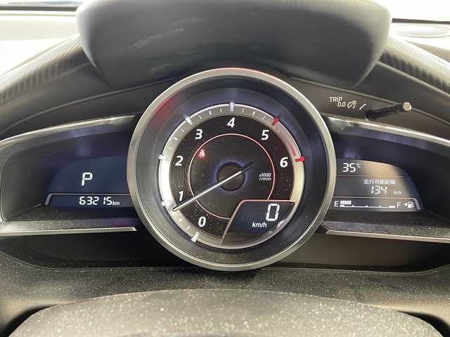 マツダ デミオ XD ツーリング 岐阜県 2015(平27)年 6.4万km メテオグレーマイカ スマートシティブレーキ/マツダコネクト/Bluetooth/DVD再生/バックカメラ/クルーズコントロール/ヘッドアップディスプレイ/パドルシフト/ETC/スマートキー/プッシュスタート/LEDヘッドライト/アイドリングストップ/保証書/取扱説明書