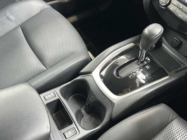日産 エクストレイル 20X エマージェンシーブレーキ 鳥取県 2016(平28)年 8.2万km ブリリアントホワイトパール ワンオーナー/スマートキーx2個/カプロンシート/プリクラッシュ/レーンデパーチャー/クリアランスソナー/社外メモリナビ/フルセグ・Bluetooth/バックカメラ/前席シートヒーター/オートライト/LEDヘッドライト/保証書・取説