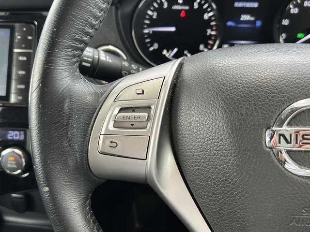 日産 エクストレイル 20X エマージェンシーブレーキ 鳥取県 2016(平28)年 8.2万km ブリリアントホワイトパール ワンオーナー/スマートキーx2個/カプロンシート/プリクラッシュ/レーンデパーチャー/クリアランスソナー/社外メモリナビ/フルセグ・Bluetooth/バックカメラ/前席シートヒーター/オートライト/LEDヘッドライト/保証書・取説