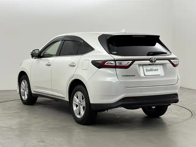 トヨタ ハリアー エレガンス 福岡県 2018(平30)年 6.4万km ホワイトパールクリスタルシャイン モデリスタフロントエアロ　/純正ナビ　/バックカメラ　/ビルトインＥＴＣ　/レーダークルーズコントロール　/コーナーセンサー　/衝突軽減ブレーキ　/レーンキープ　/アイドリングストップ　/ＭＴモード付ＡＴ　/純正１７インチＡＷ