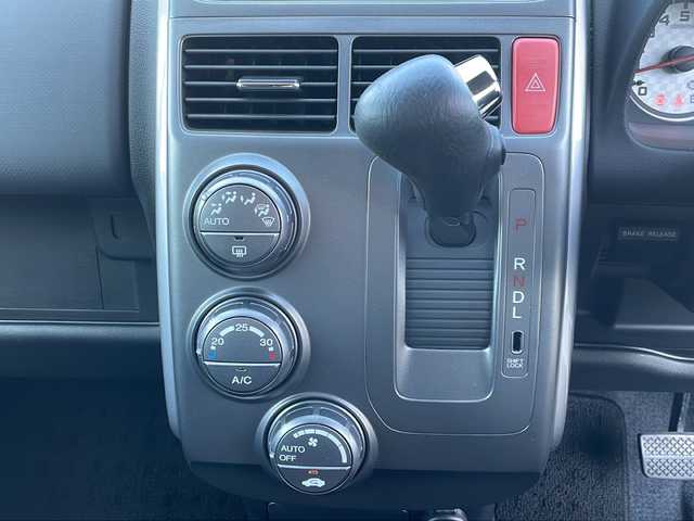 ホンダ モビリオ スパイク A Lパッケージ 徳島県 2002(平14)年 1.6万km 黒 ターボ/純正オーディオ　（MD）/純正14インチアルミホイール/純正ドアバイザー/電動格納ミラー/フルフラットシート/フォグライト/ダブルエアバック/キセノンヘッドライト/両側スライドドア/スペアキー/リモコンキー