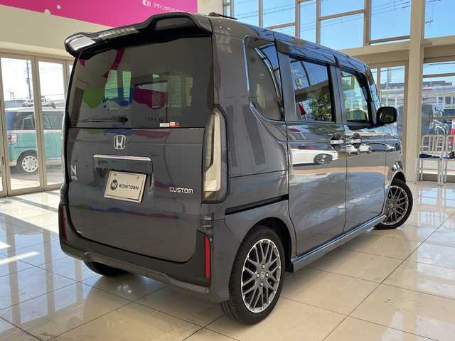 ホンダ Ｎ ＢＯＸ カスタム ターボ 埼玉県 2024(令6)年 0.8万km メテオロイドグレーメタリック ホンダセンシング/純正9インチメモリーナビ/　　CD/DVD/BT/USB/フルセグ/カープレイ/バックカメラ/両側電動スライドドア/レーダークルーズコントロール/レーンキープアシスト/コーナーセンサー/LEDヘッドライト/ハーフレザーシート/シートヒーター/純正15インチアルミホイール/パドルシフト/オートブレーキホールド/ETC/スマートキー×2/禁煙車