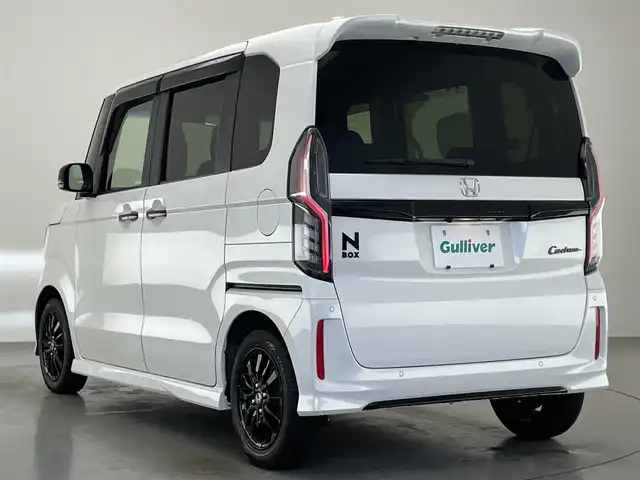 ホンダ Ｎ ＢＯＸ カスタム L スタイル+ブラック 愛知県 2022(令4)年 1.7万km プラチナホワイトパール 社外ナビ　バックカメラ　禁煙　シートヒーター　両側パワスラ　フルセグ　ＥＴＣ　ドラレコ　ホンダセンシング　衝突軽減　追従クルコン　ＬＥＤライト　オートハイビーム　フォグ　電子パーキング　スマートキー