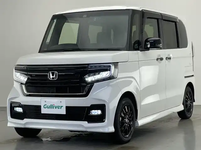 ホンダ Ｎ ＢＯＸ カスタム L スタイル+ブラック 愛知県 2022(令4)年 1.7万km プラチナホワイトパール 社外ナビ　バックカメラ　禁煙　シートヒーター　両側パワスラ　フルセグ　ＥＴＣ　ドラレコ　ホンダセンシング　衝突軽減　追従クルコン　ＬＥＤライト　オートハイビーム　フォグ　電子パーキング　スマートキー