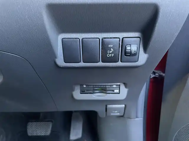 トヨタ プリウス α S 埼玉県 2012(平24)年 8.3万km レッドマイカメタリック 純正ナビTV/プッシュスタート/バックカメラ/ビルトインETC/オートライト/フォグランプ/取扱説明書/保証書付整備手帳